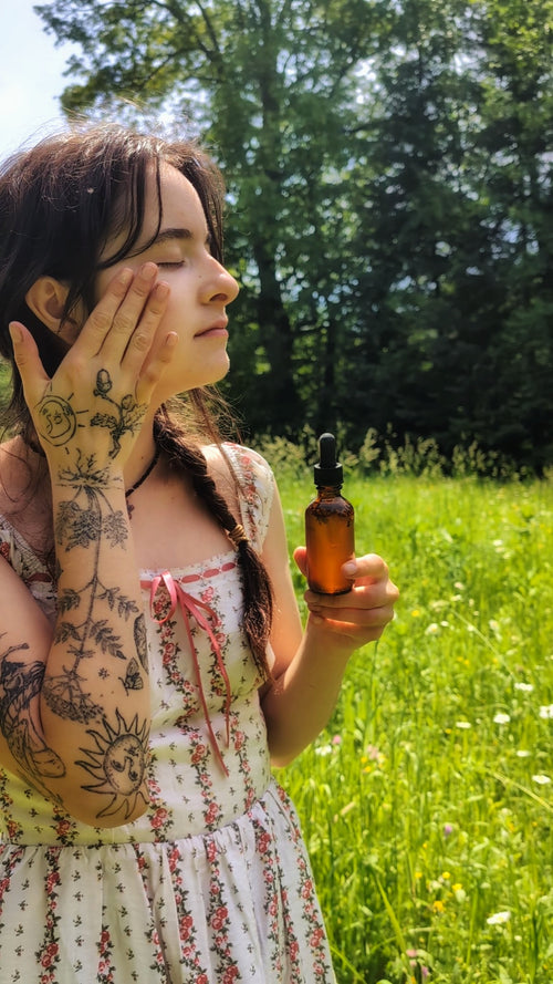 L'âme fleur (huile florale pour le visage et le corps)