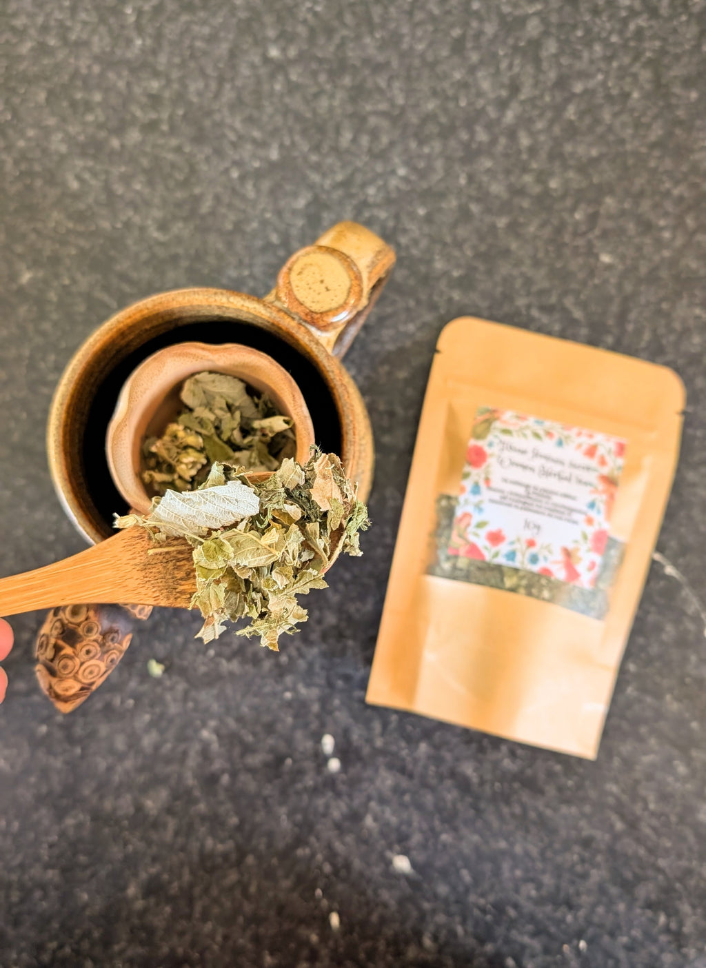 Tisane féminin sacré